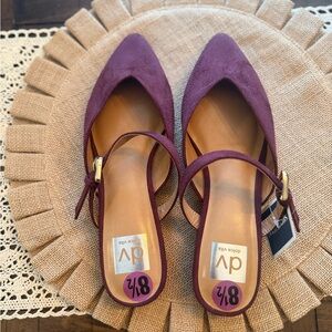 DV by Dolce Vita Women's Plum Flats Burgundy